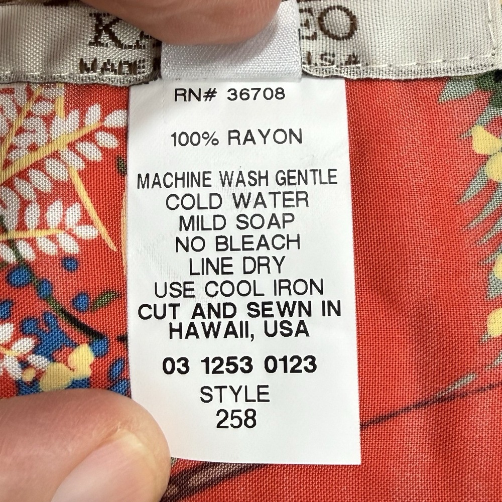 Kalaheo Hawaiian Shirt Men's L Beach Tropical AOP Camp Made In USA Rayon - Picture 8 of 8